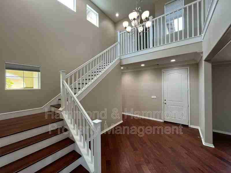2884 Bella Ct - Photo 7 of 50