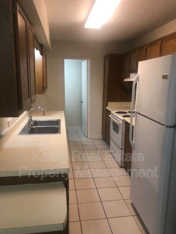 111 Shekel Dr Apt B - Photo 5 of 16