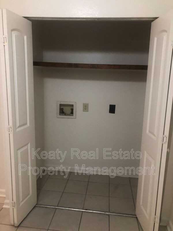 111 Shekel Dr Apt B - Photo 6 of 16