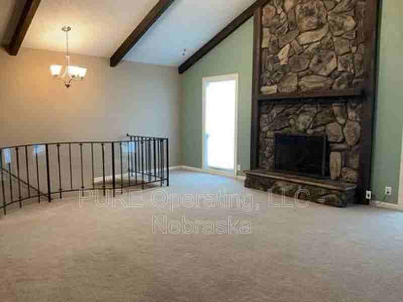 10821 Curtis Avenue Cir - Photo 5 of 28