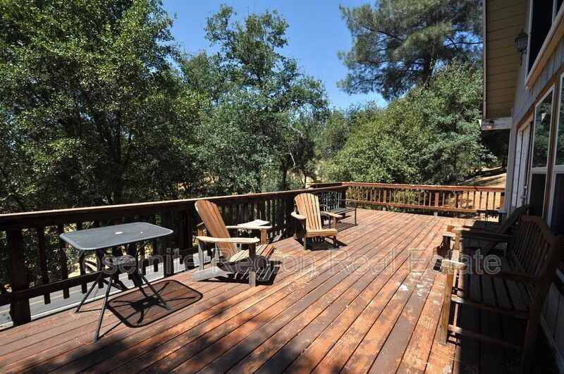 20415 Pine Mountain Dr - Photo 3 of 50