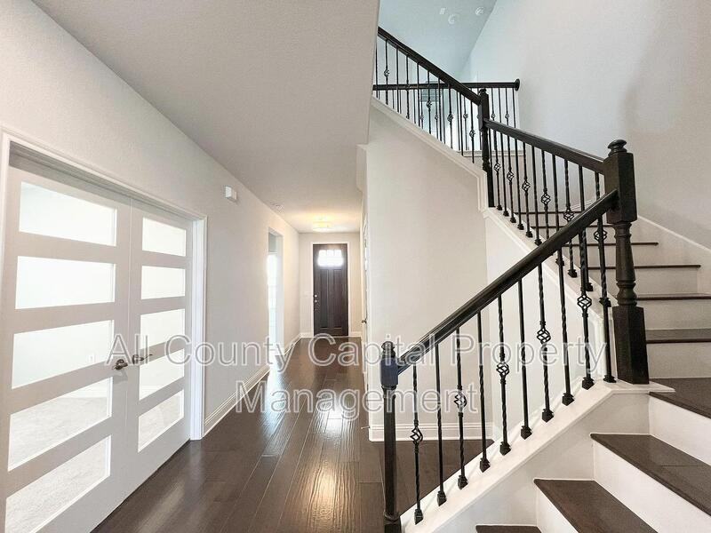 7212 Jument Dr - Photo 3 of 23