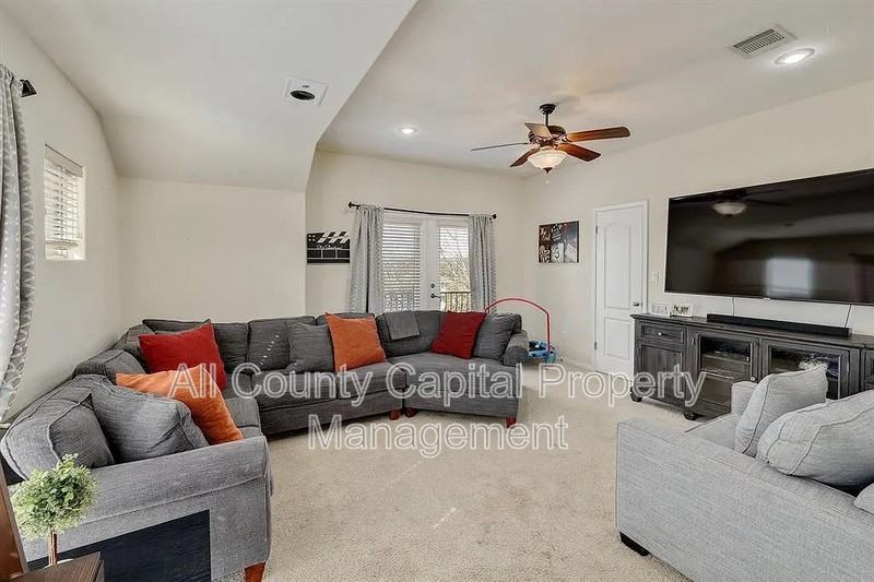 101 Cheerful Ct - Photo 3 of 21