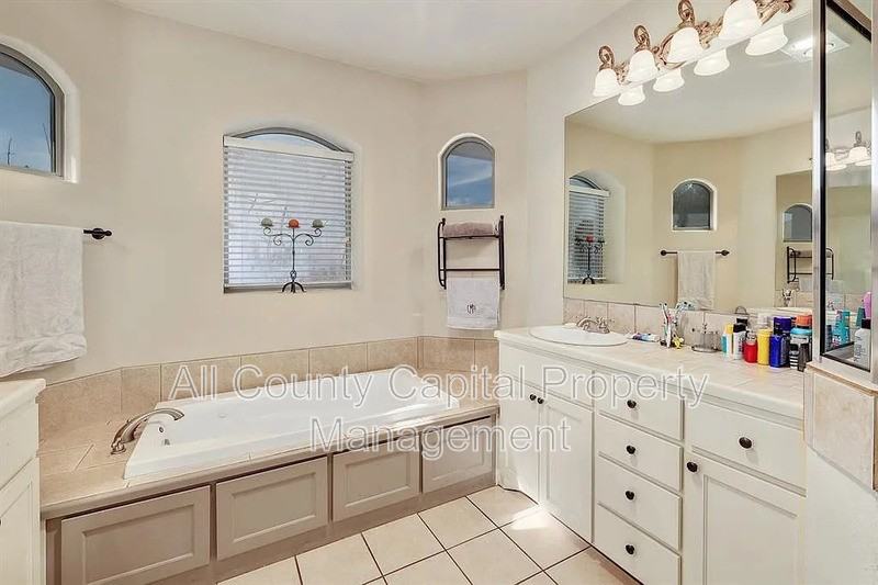 101 Cheerful Ct - Photo 6 of 21