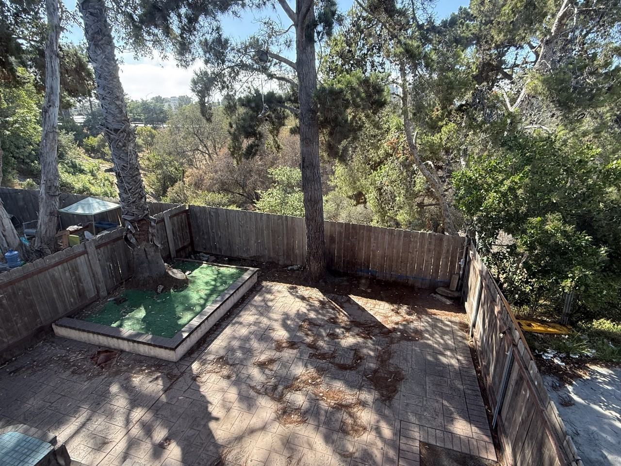 9837 Genesee Ave - Photo 4 of 6