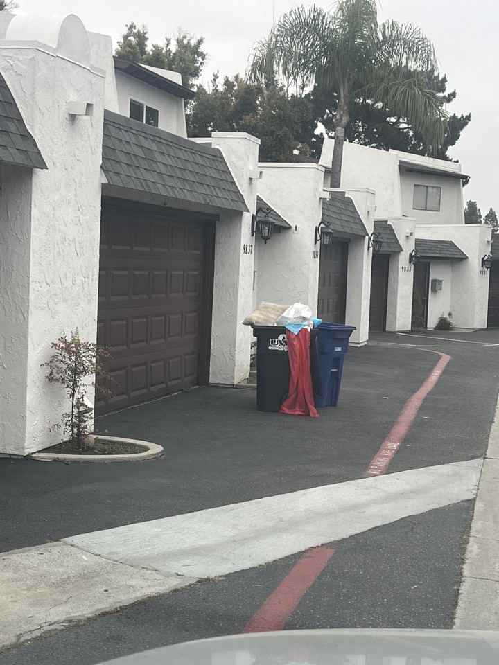 9837 Genesee Ave - Photo 6 of 6