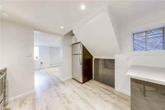 22 Curzon St - Photo 7 of 8