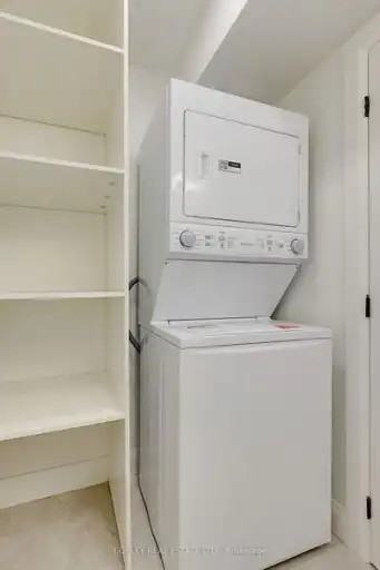 225 Gainsborough Rd #A - Photo 5 of 24