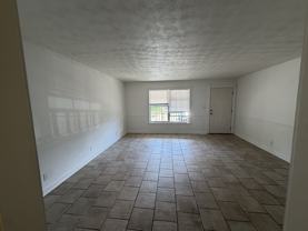 25 Holiday Dr #21 - Photo 1 of 1