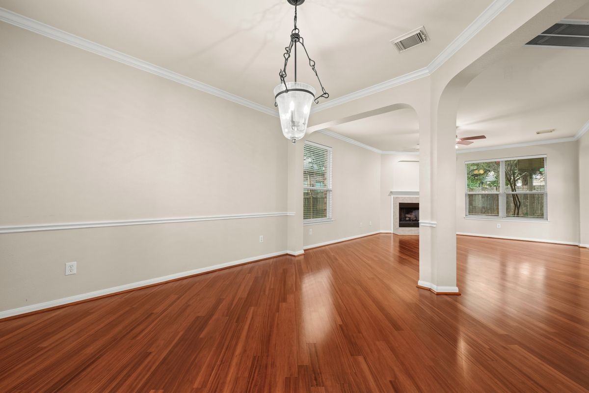 5105 Hibiscus Valley Dr - Photo 4 of 24
