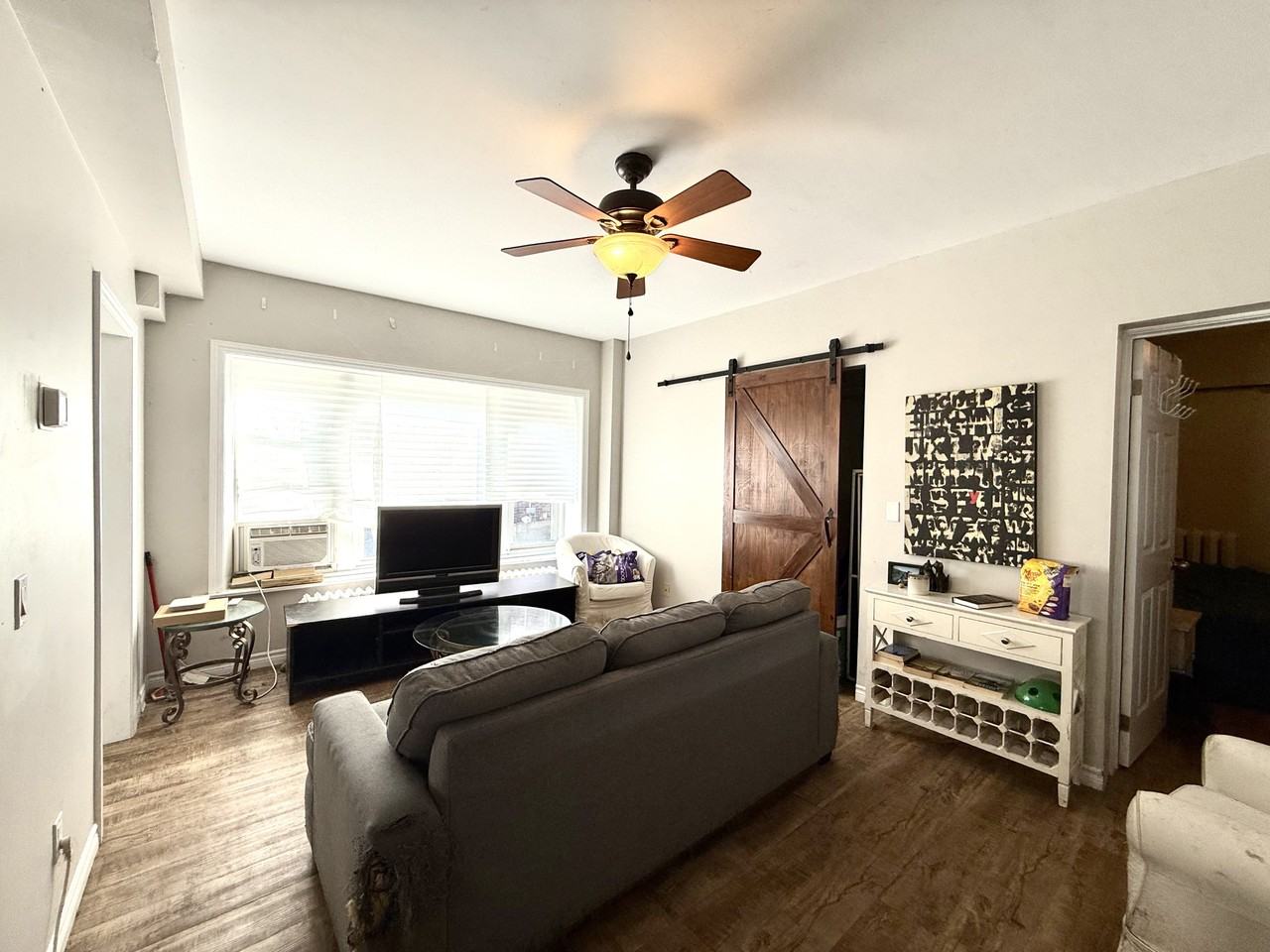 101 Louisa St #1 - Photo 3 of 10