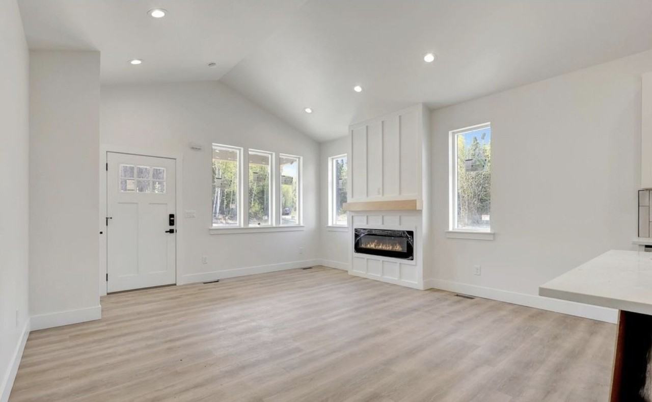 2631 N Prospect Dr #NA - Photo 6 of 26