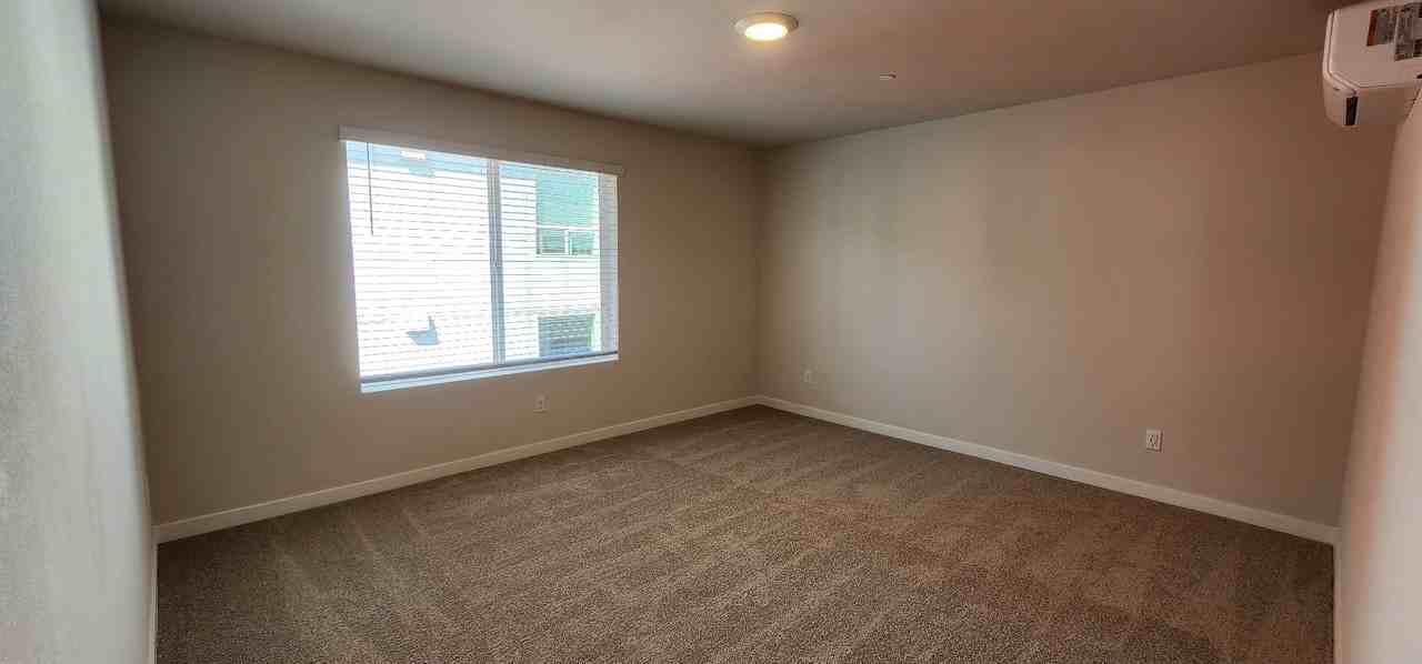 16723 Alderwood Mall Pkwy #C6 - Photo 7 of 15