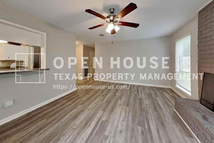 1070 Red Rock Canyon Dr - Photo 4 of 19