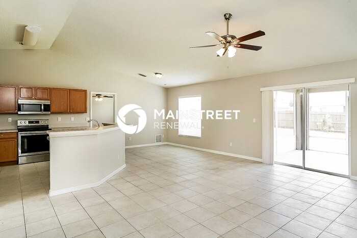 1797 Sw Catalonia St - Photo 3 of 16