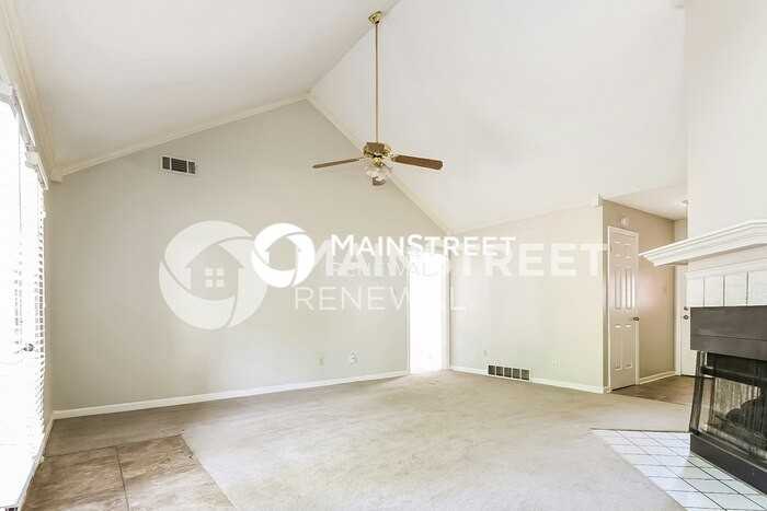 2525 Sage Meadow Dr - Photo 5 of 16