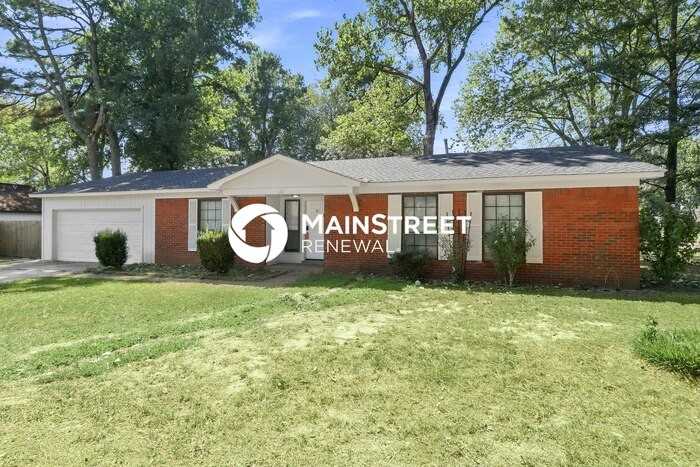 5747 Northland Dr