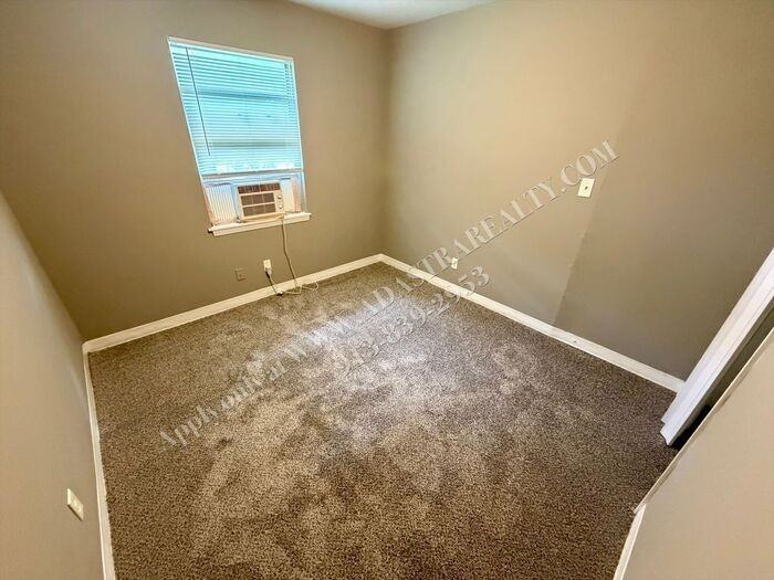 6007 E 153rd Ter #B - Photo 7 of 14