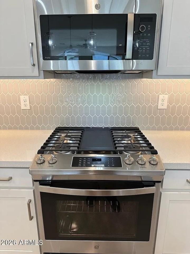 10278 W Amelia Ave - Photo 6 of 17