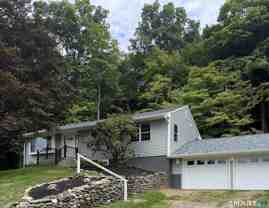 211 Kent Hollow Rd - Photo 1 of 1
