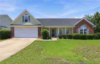 136 Bennington Dr - Photo 1 of 1