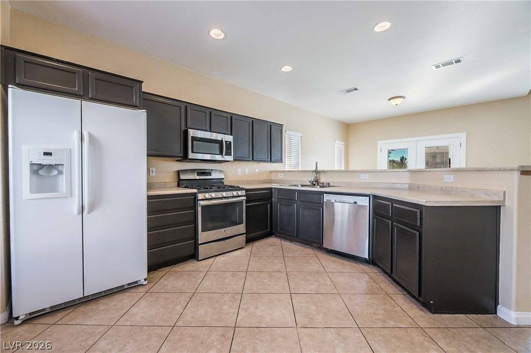 2921 Bayliner Ave - Photo 7 of 33