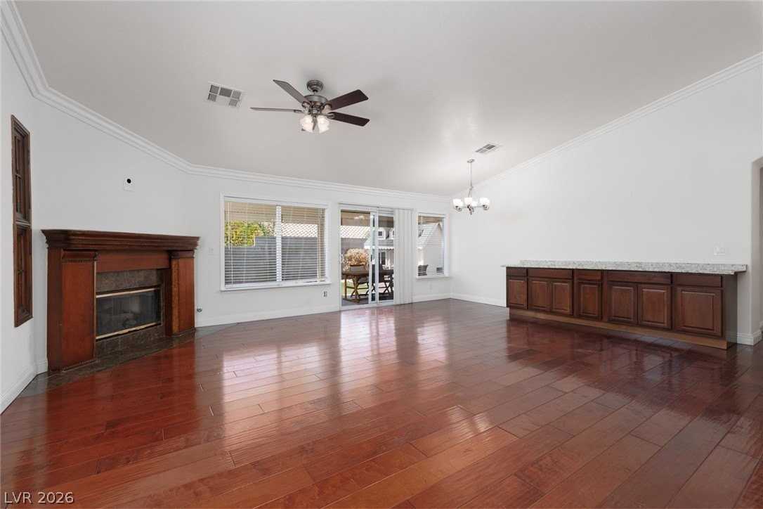 1109 Deer Horn Ln - Photo 6 of 34