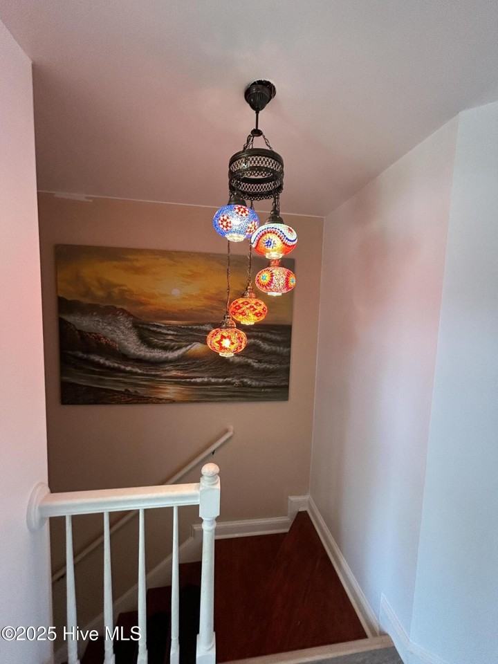 8811 Janell Ct - Photo 7 of 14