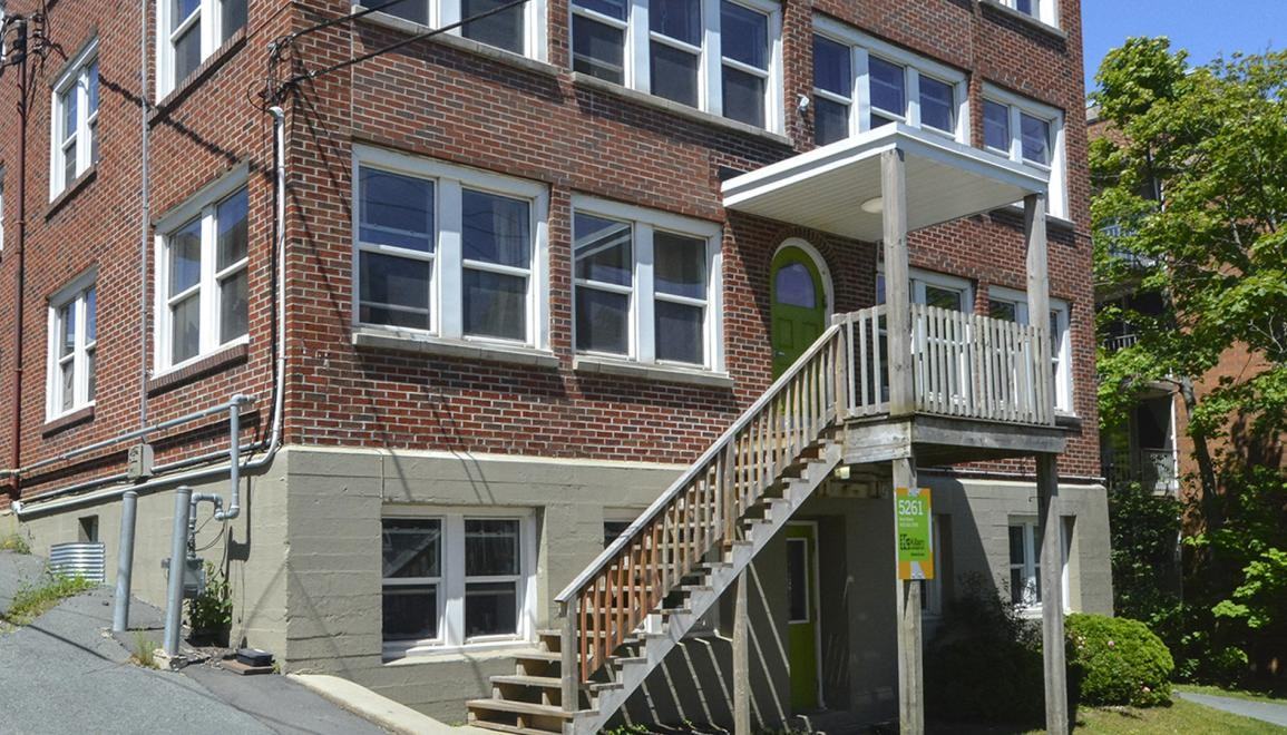 Kent Street - Photo 3 of 20