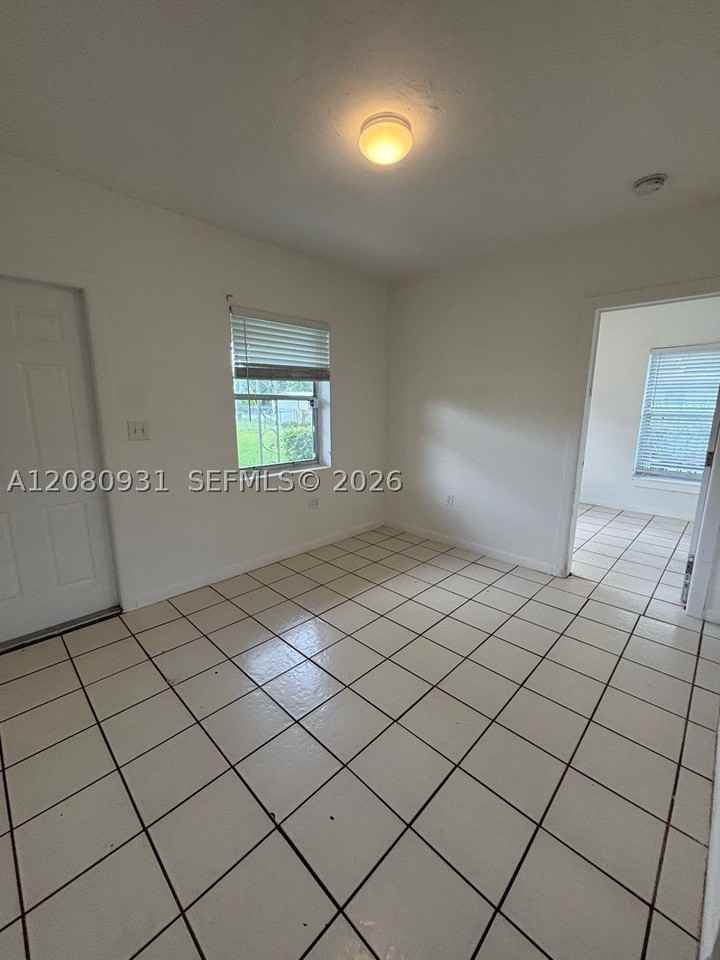1987 Nw 56th St #0 - Photo 6 of 12