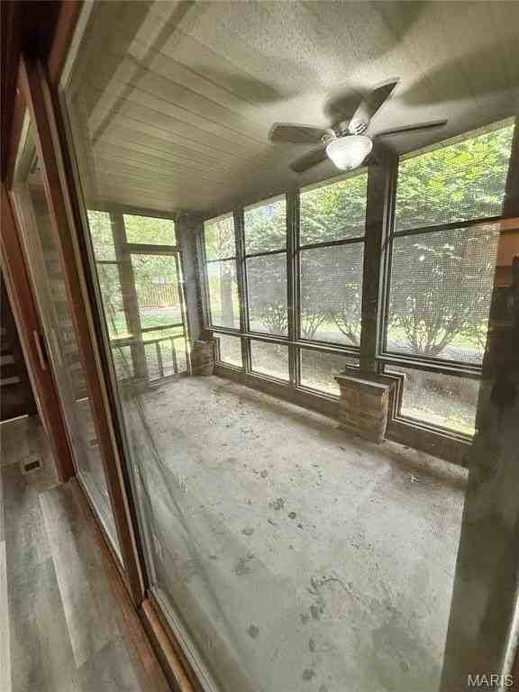 10 Old Orchard Ln - Photo 7 of 26