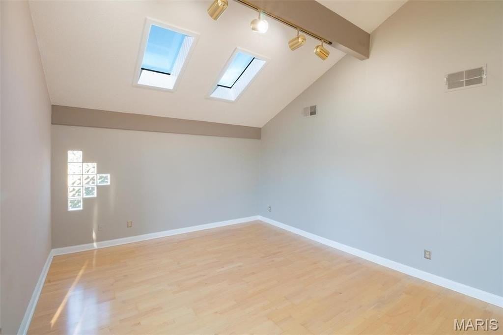 507 Glenmeadow Dr - Photo 4 of 36