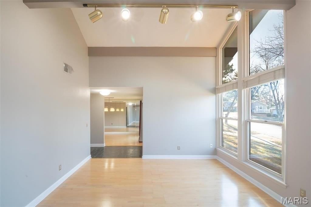 507 Glenmeadow Dr - Photo 6 of 36