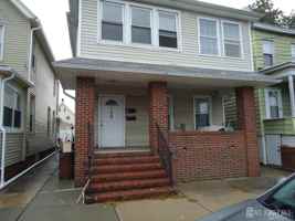 featured image of 108 David St