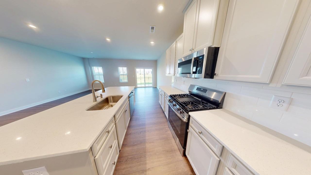 9542 Teamwork St Nw - Photo 6 of 20