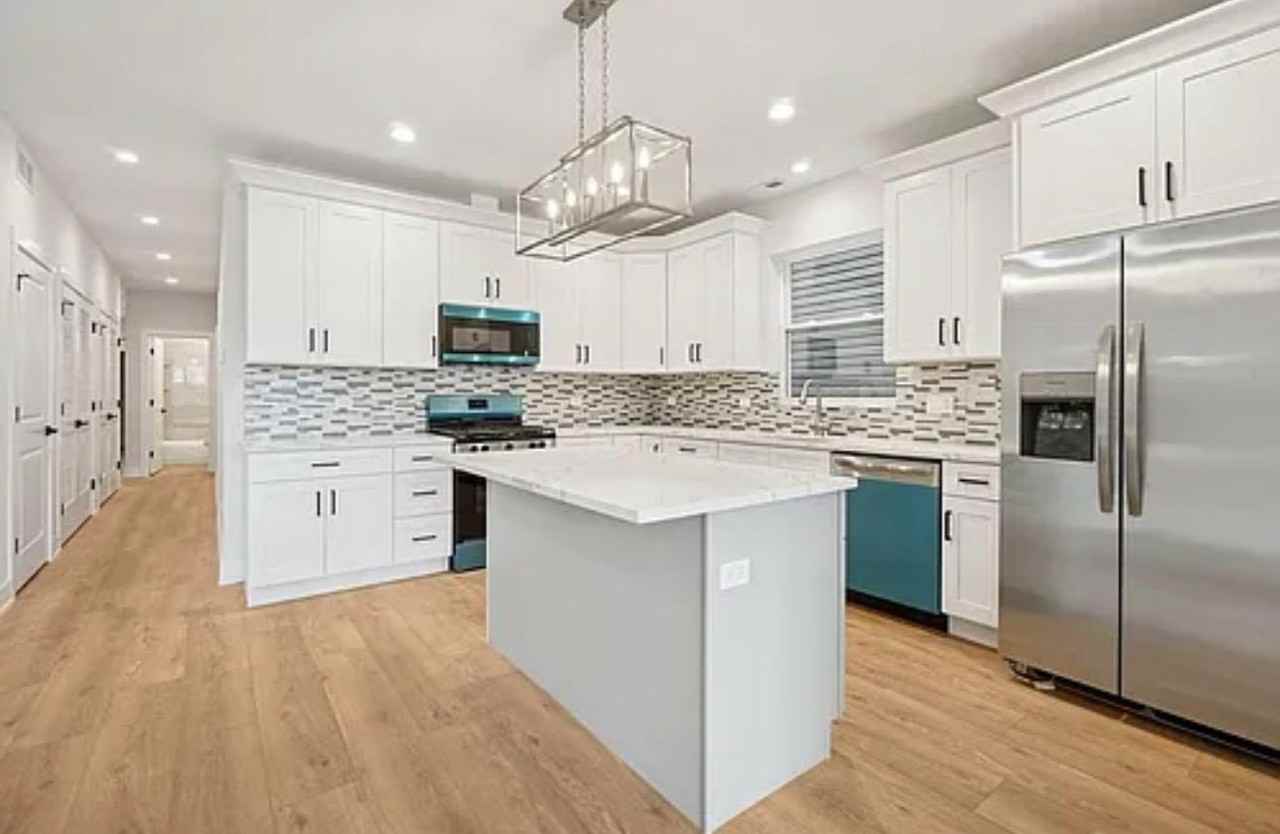 630 N Long Ave - Photo 3 of 10