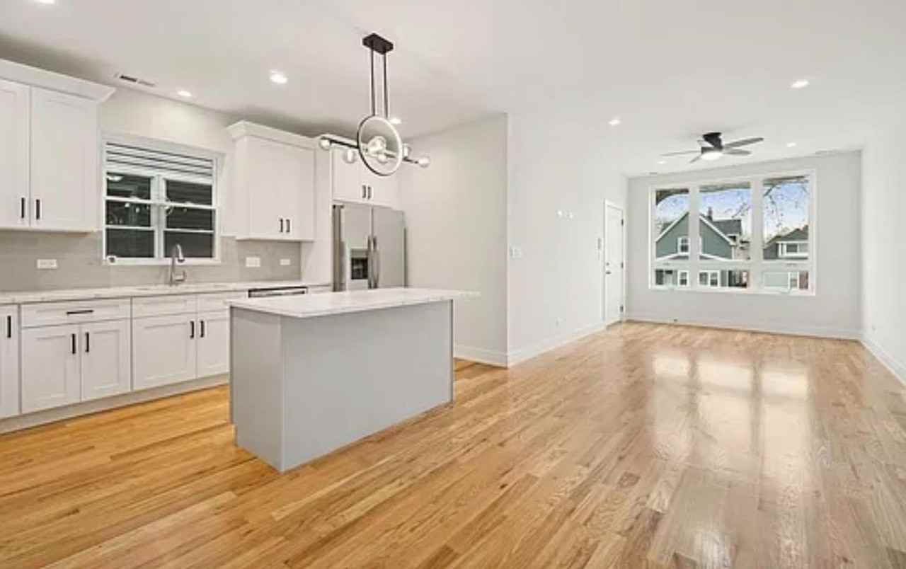 630 N Long Ave - Photo 7 of 10