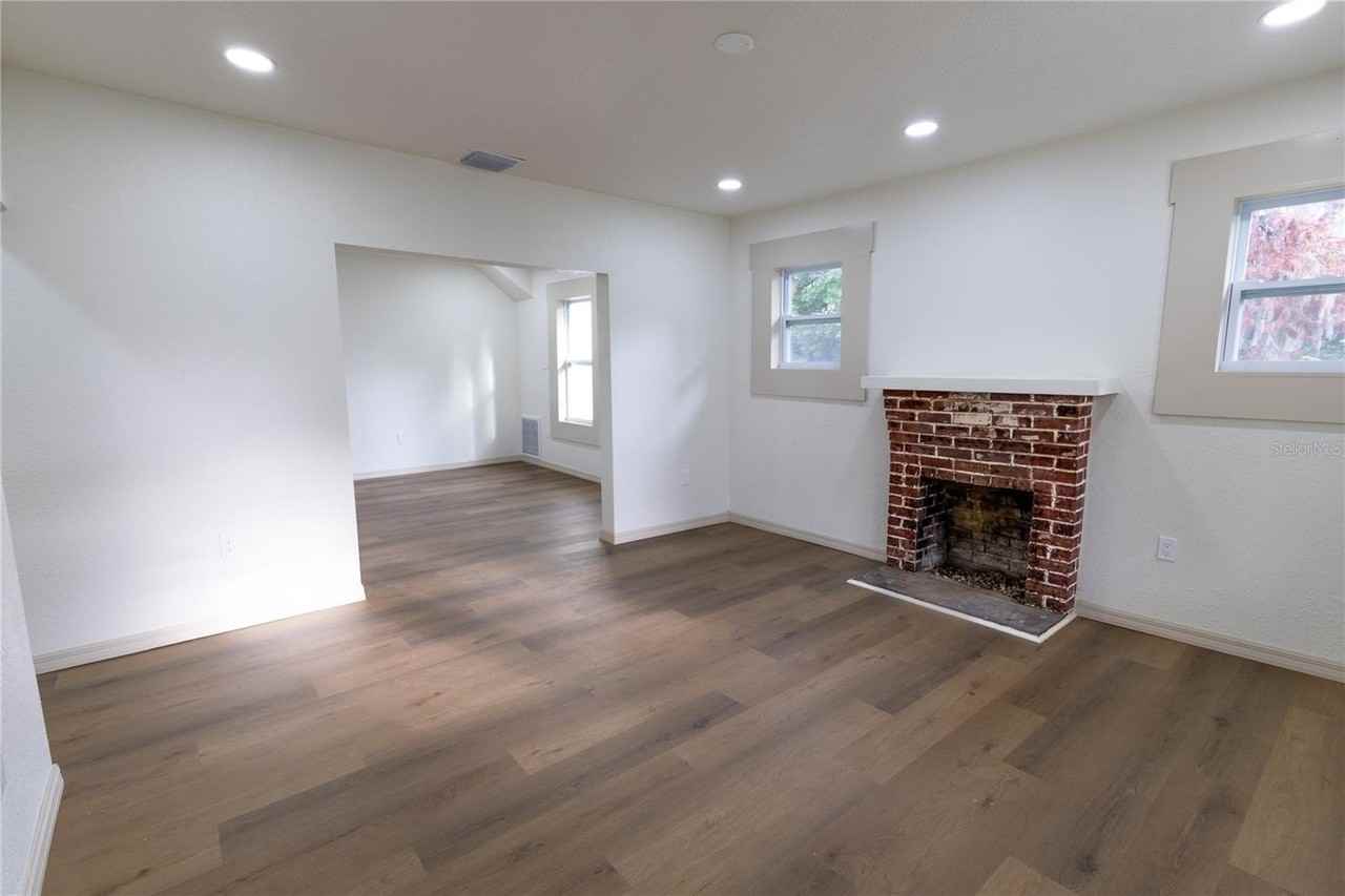 14022 4th St - Photo 5 of 31