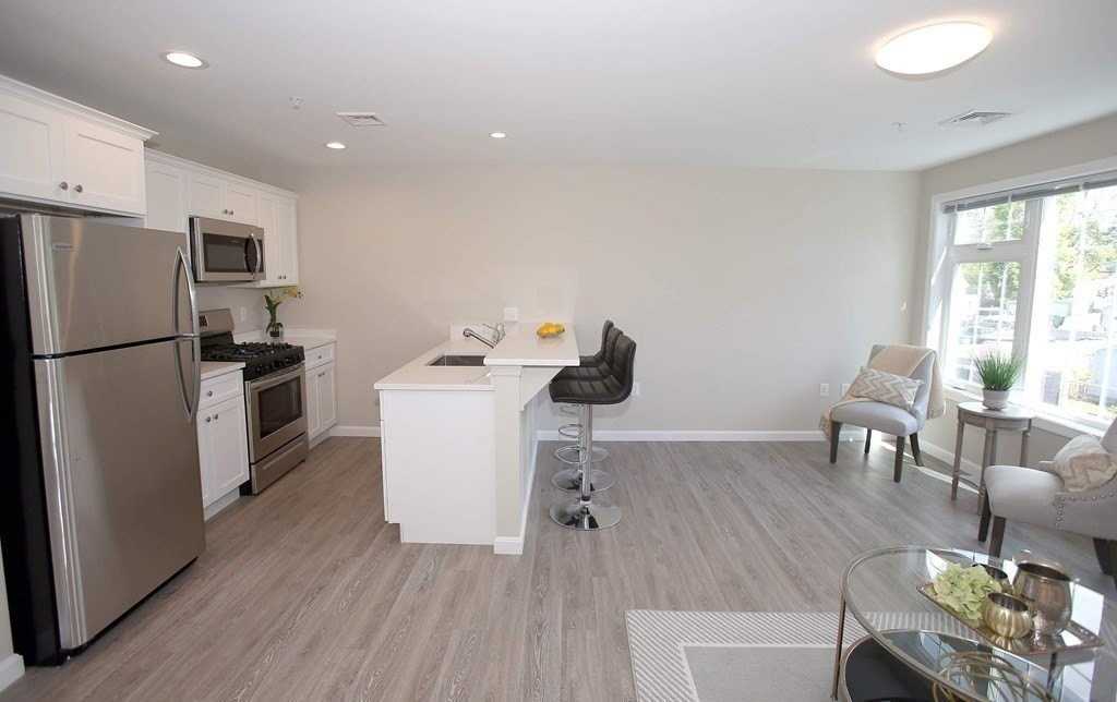 30 Temple St #303 - Photo 6 of 12
