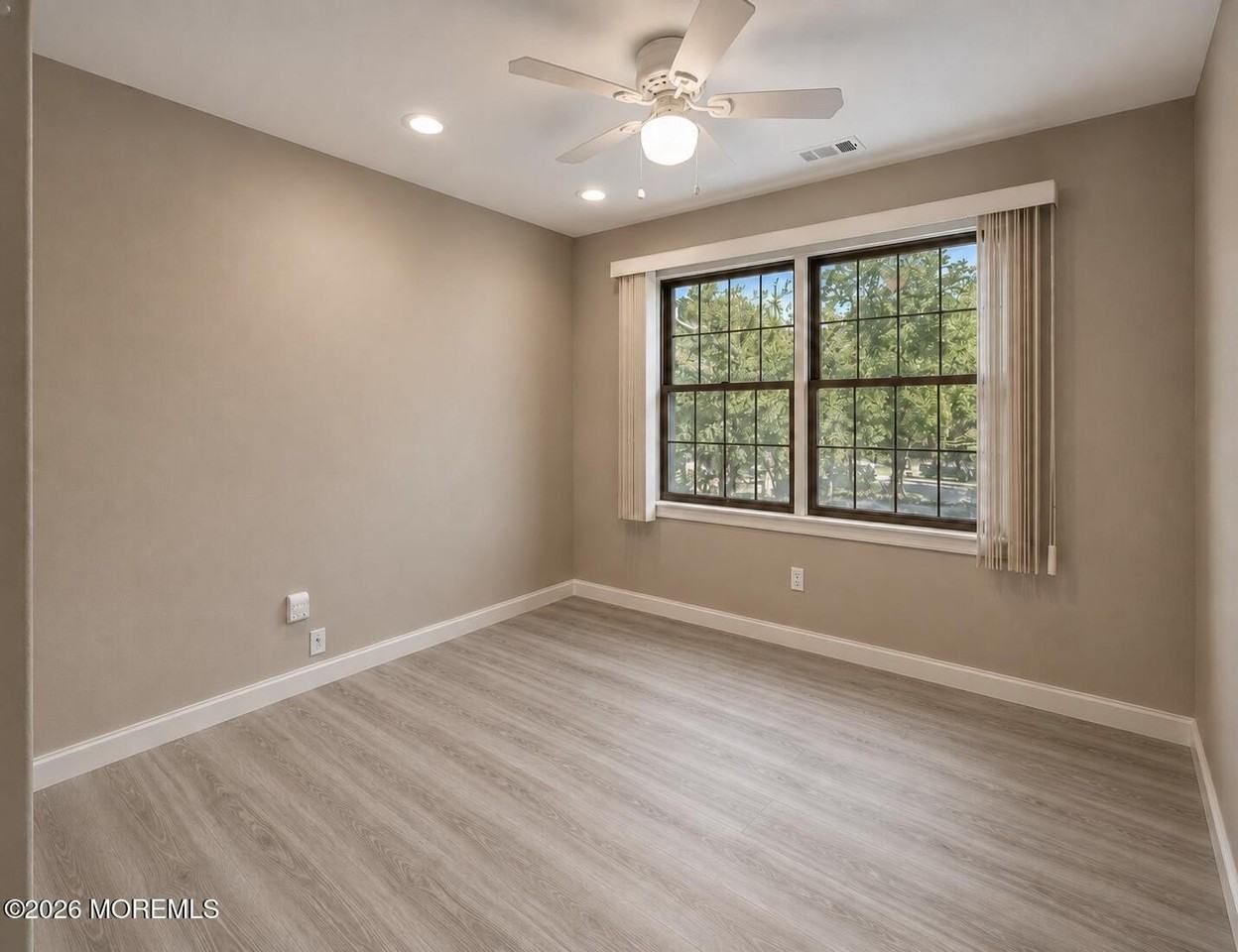 8 Hialeah - Photo 7 of 10