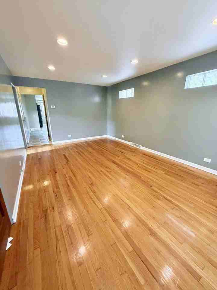 24 E 75th St #2 - Photo 5 of 12