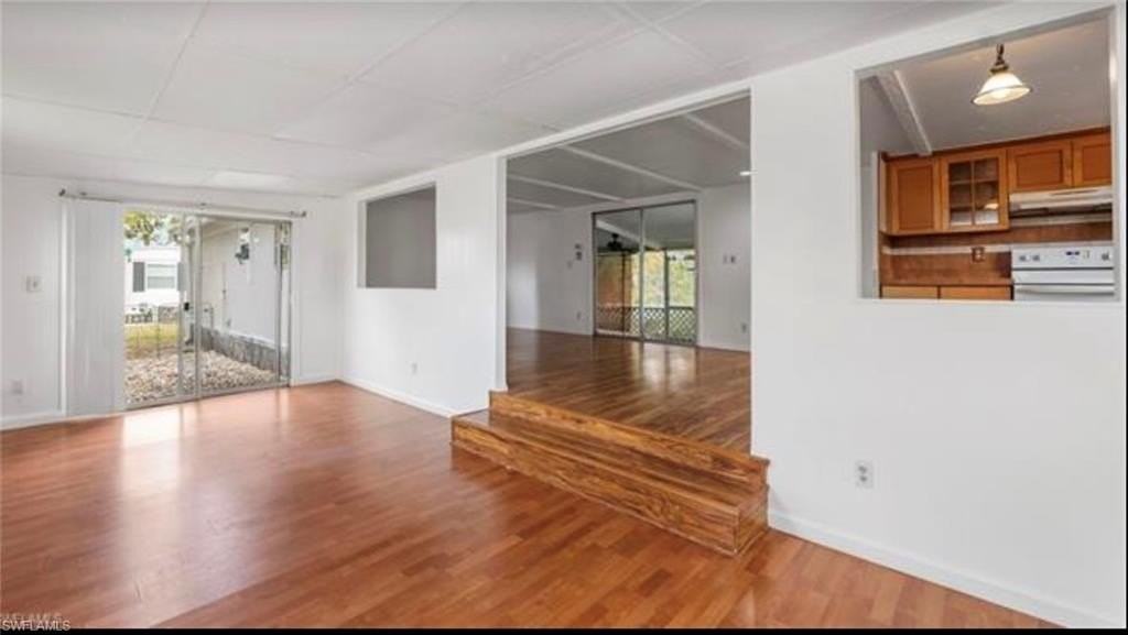 171 Grassy Key Ln - Photo 3 of 14