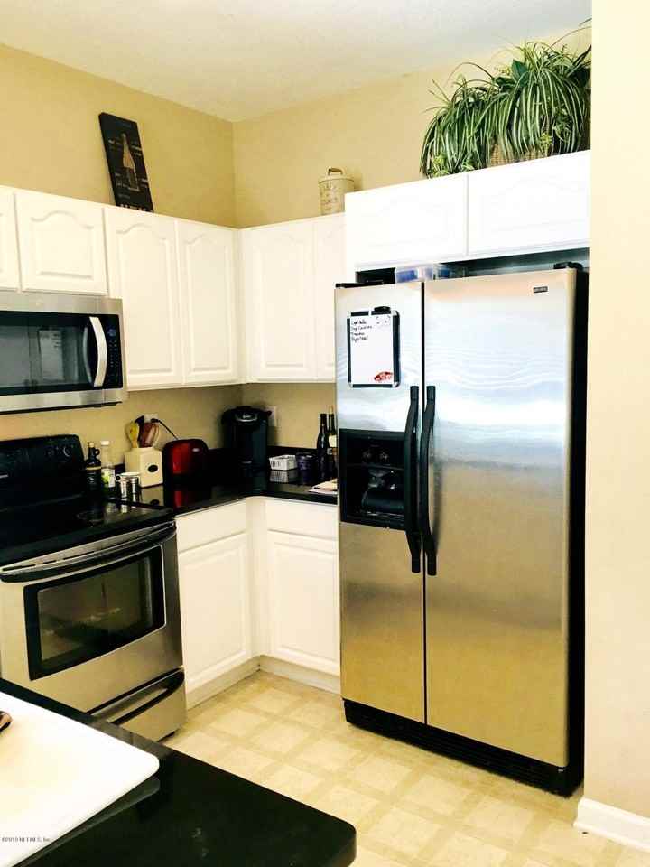 605 Drake Bay Ter - Photo 5 of 13