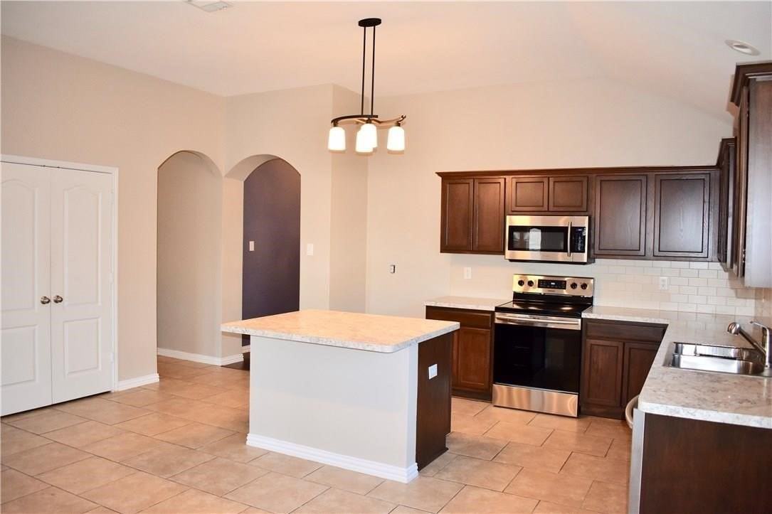 6245 Trinity Creek Dr - Photo 6 of 16