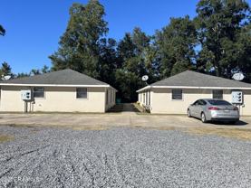240 Sawmill Rd #D - Photo 1 of 1