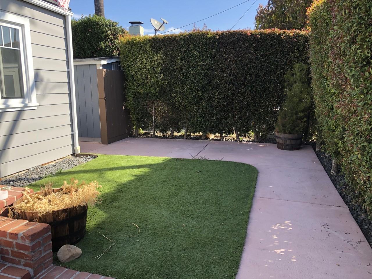 736 W Micheltorena St - Photo 2 of 23