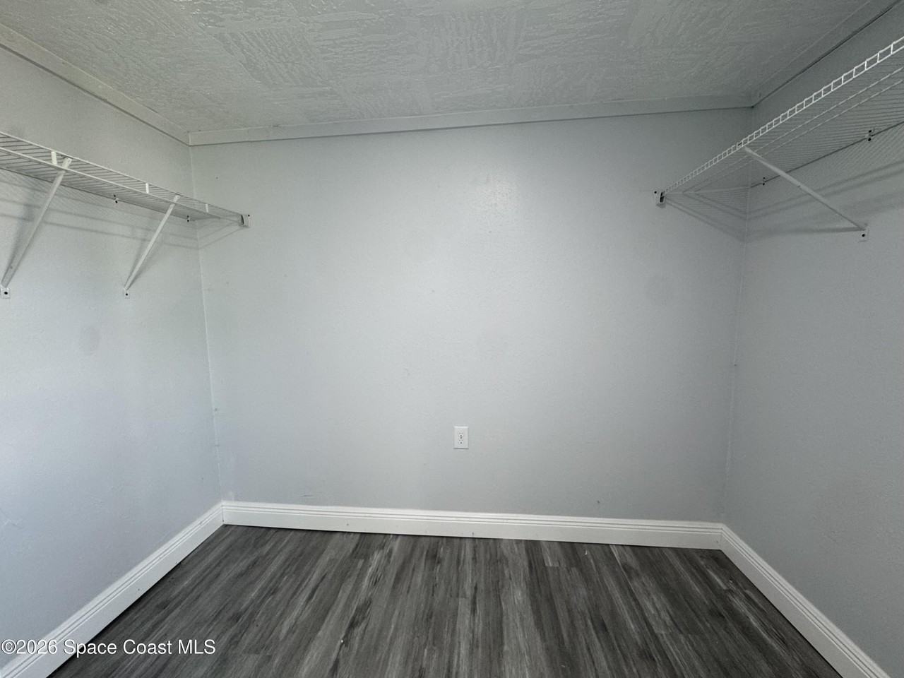 508 N Carolina Ave - Photo 3 of 24