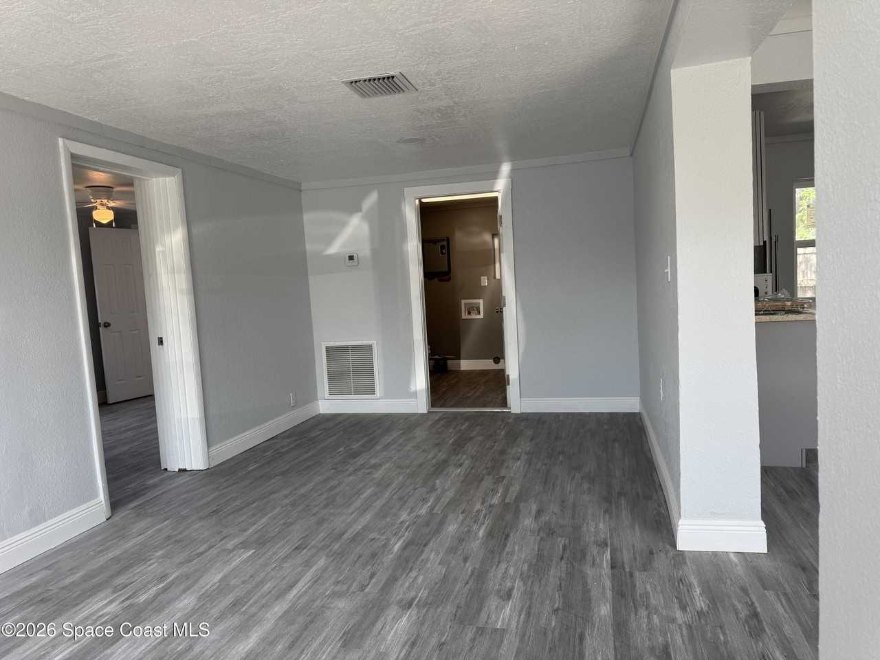 508 N Carolina Ave - Photo 7 of 24