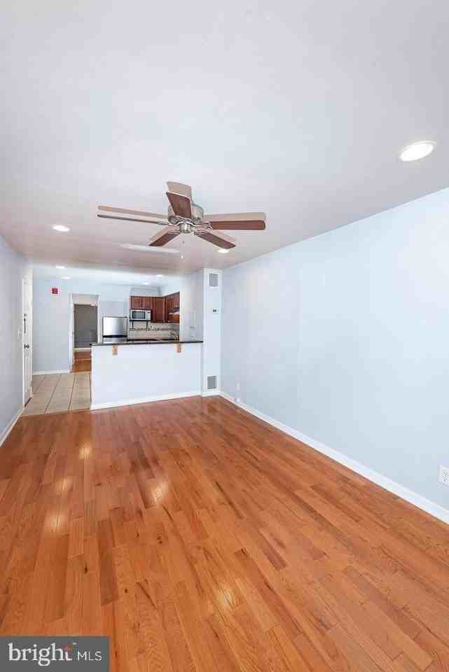 747 S 8th St #1 - Photo 7 of 14