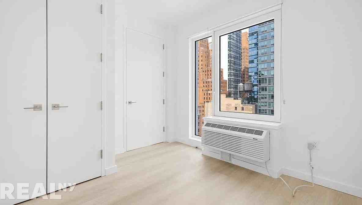 Lawrence St #2404 - Photo 6 of 12